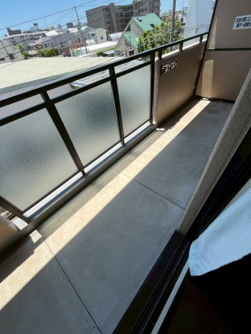 夙川レッチオ・レジデンツァのバルコニー
