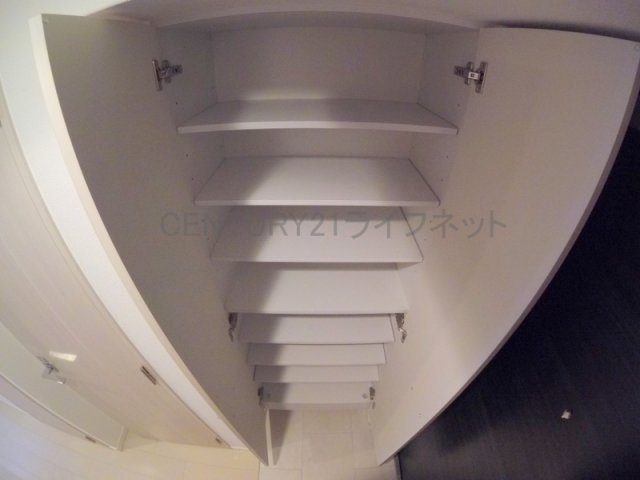 【玄関】 | エスレジデンス新大阪リデンテ