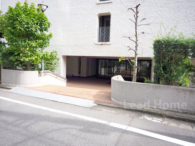 【エントランス】 | ヴィラ赤坂
