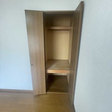 メゾン８番館の収納