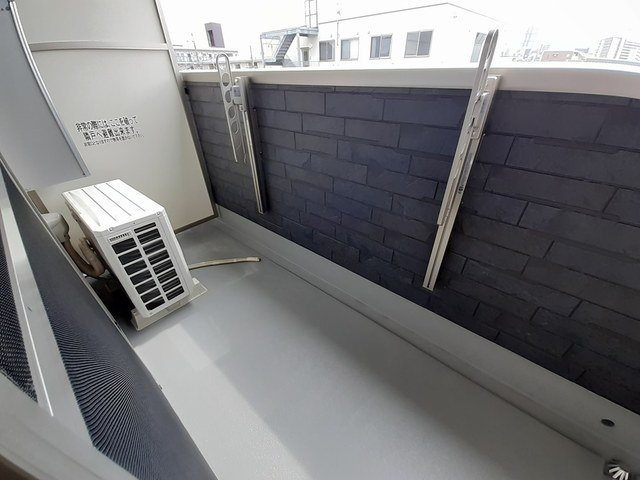 ジュネス　エトワールのバルコニー|広々としたバルコニーです