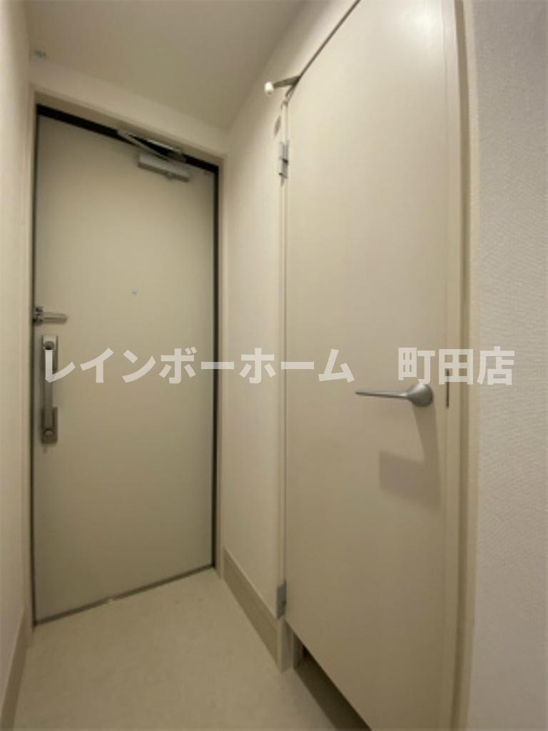 レオ東林間※初期費用分割あと払いサービス利用可能物件の玄関