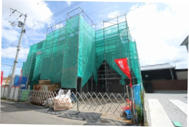 土佐市蓮池　新築戸建　1号棟　（全2区画）の外観|4LDK+WCL+SC+P　建物面積110.96㎡（約33.57坪）
１階　59.62㎡／2階　51.34㎡　