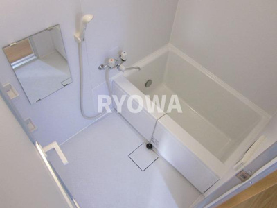 【浴室】 | 小菅4丁目賃貸住宅 | 【浴室】
掲載の写真は退去前の写真となります。