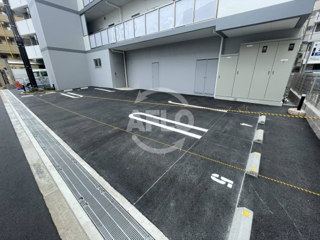 グランエムコート新大阪の駐車場|グランMコート新大阪　駐車場