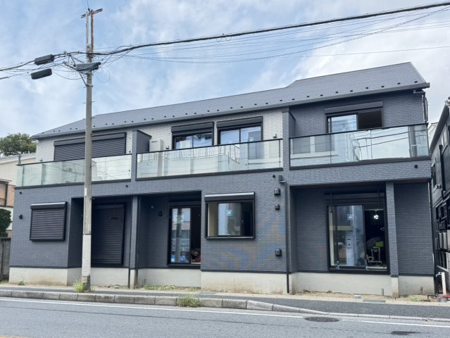 カノン本八幡のエントランス