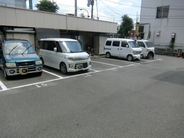サンライフタウン古市の駐車場