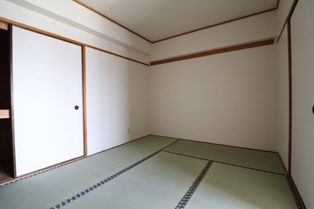 サンライフタウン古市の和室