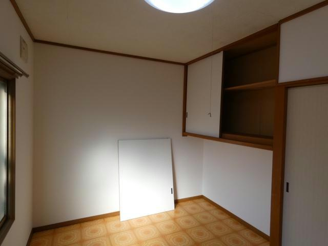 コアラハイツの洋室