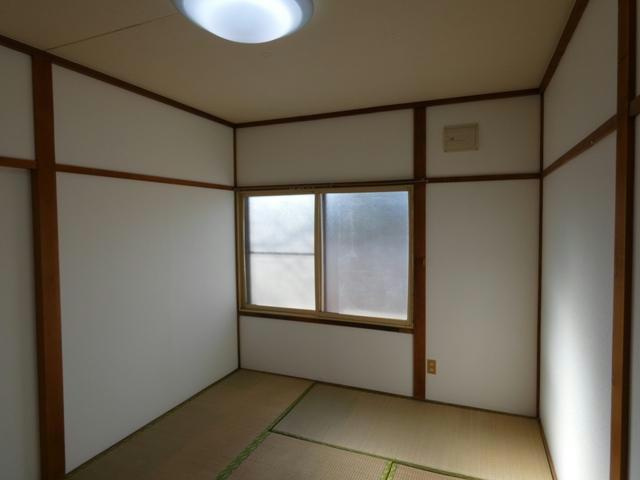 コアラハイツの和室