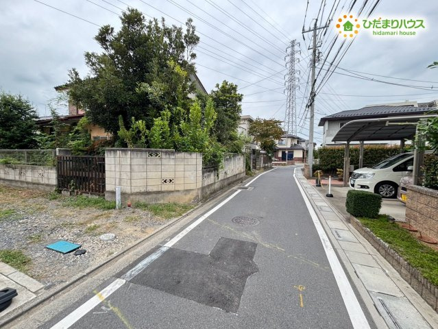 鴻巣市人形　第1　新築一戸建て　クレイドルガーデン　03の前面道路含む現地写真