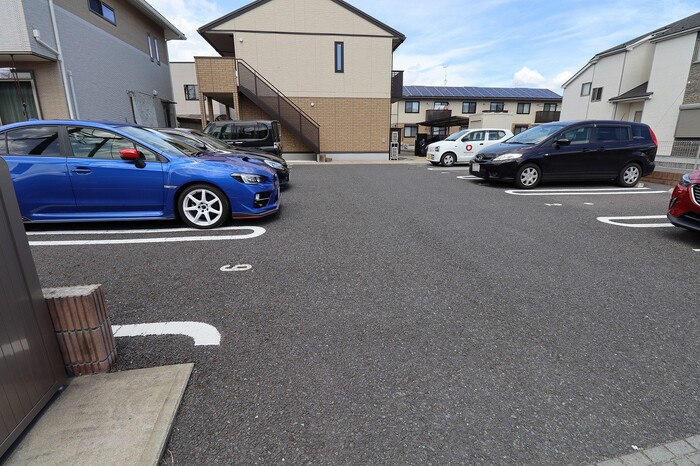 フォレスト サイトの駐車場