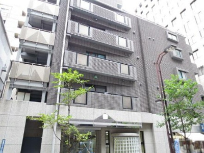 【外観】 | 新宿アイランドアネックス | 鉄筋コンクリート造のがっちりとした建物。