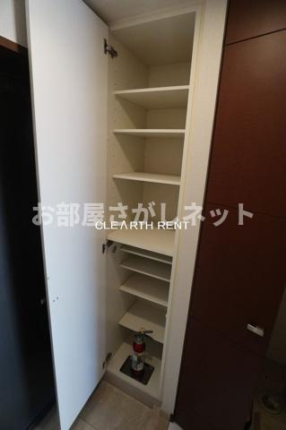 パレステュディオ新宿都庁前の収納