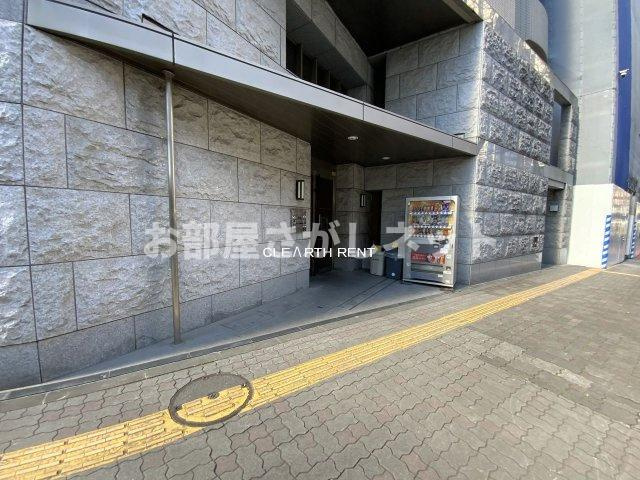 パレステュディオ新宿都庁前の駐車場