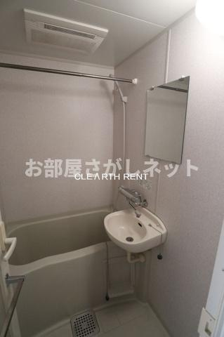 パレステュディオ新宿都庁前の浴室