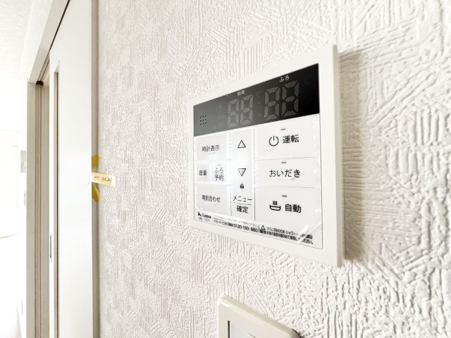 四街道市小名木の一戸建ての居間・リビング|こちらの居間で趣味の時間をお楽しみください