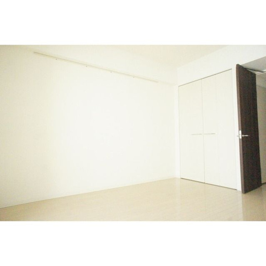 【居間・リビング】ＮＩＫＫＯＡＰＡＲＴＭＥＮＴＨＯＵＳＥ 