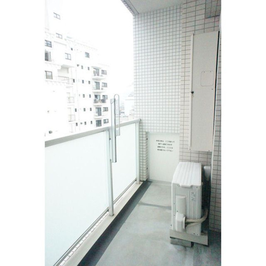 【バルコニー】ＮＩＫＫＯＡＰＡＲＴＭＥＮＴＨＯＵＳＥ 