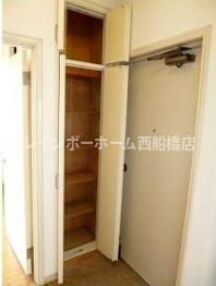 サンシティヒコタの玄関