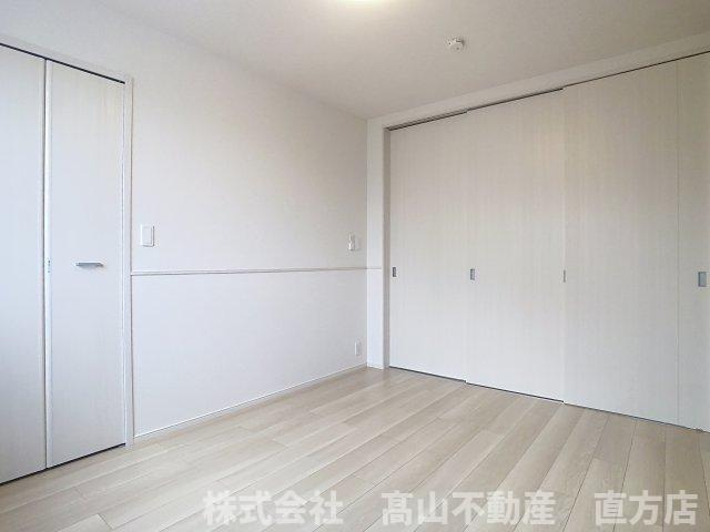 直方市大字感田のアパートの寝室