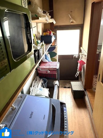 西脇市冨田南町戸建の設備|勝手口