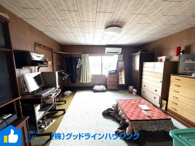西脇市冨田南町戸建の洋室|2階洋室