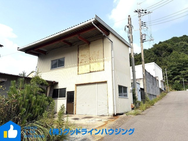 西脇市冨田南町戸建の外観
