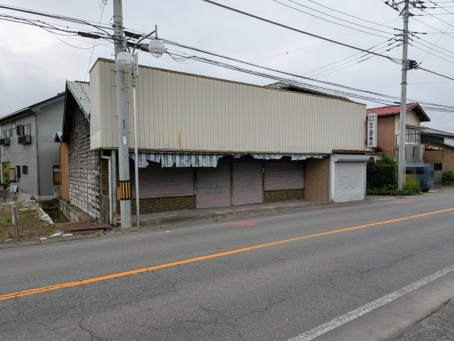 中古戸建　高崎市上里見町の前面道路含む現地写真