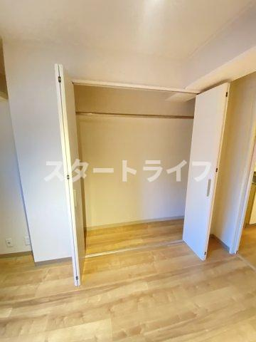 大阪市東淀川区東中島１丁目の賃貸マンションの収納