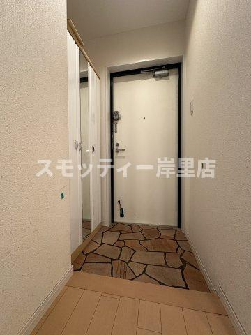アネックス六兵衛の玄関