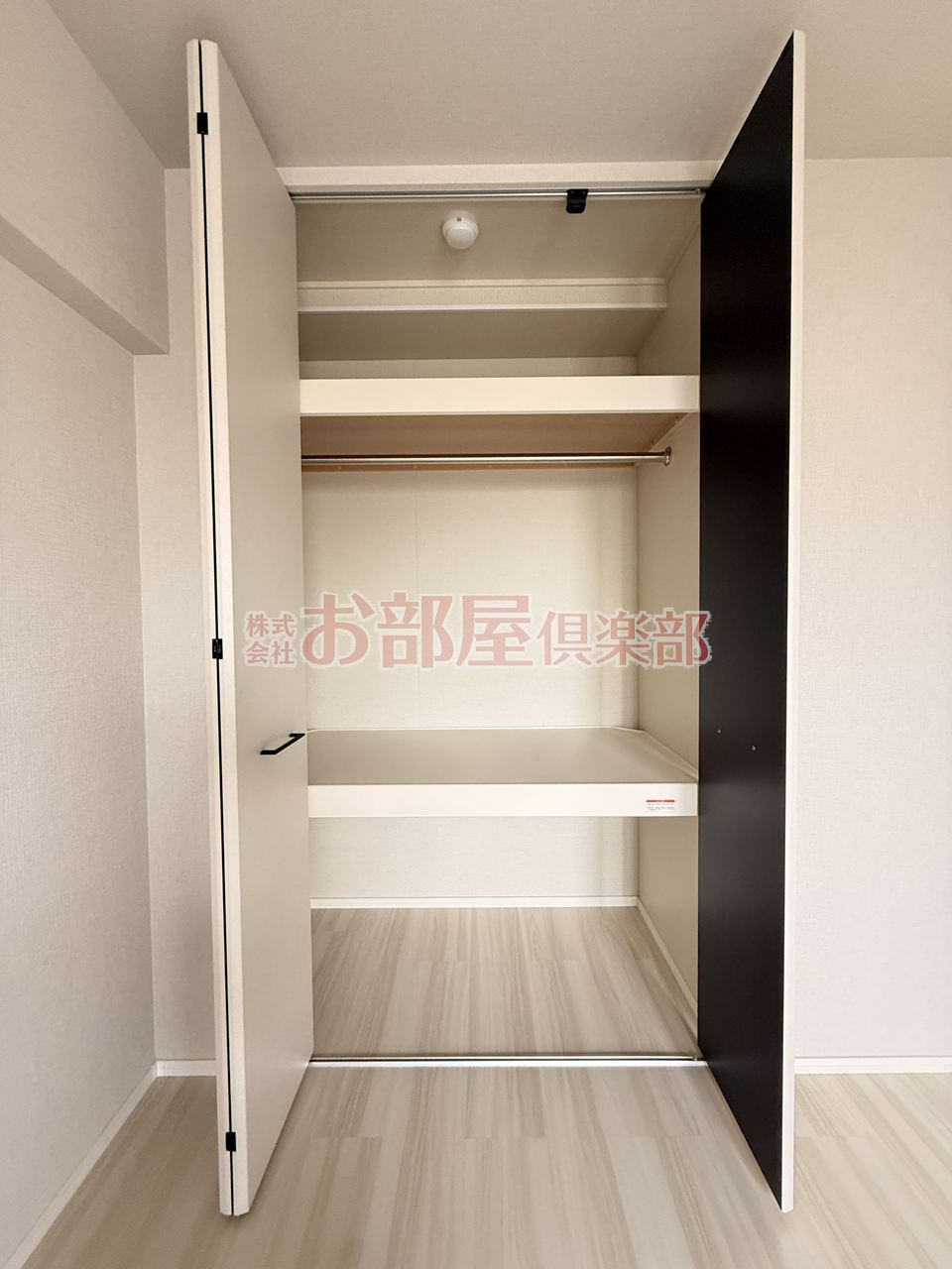 グレースヴィラ西国分の収納|同施工物件のお写真です。