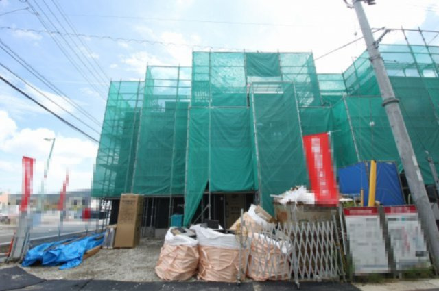 土佐市蓮池　新築戸建　2号棟　（全2区画）の外観|2号棟　土地面積　167.63㎡（約50.70坪）　建物面積112.61㎡（約34.06坪）
１階　59.20㎡／2階　53.41㎡　　
