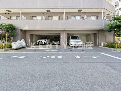 【駐車場】 | メインステージ西蒲田 | 駐車場に車を止められます
