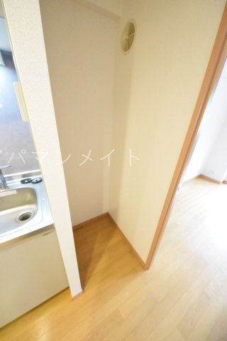 【その他】 | ヴァンヴェール１ | 冷蔵庫置場です！