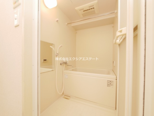 グランディール阪南町の浴室