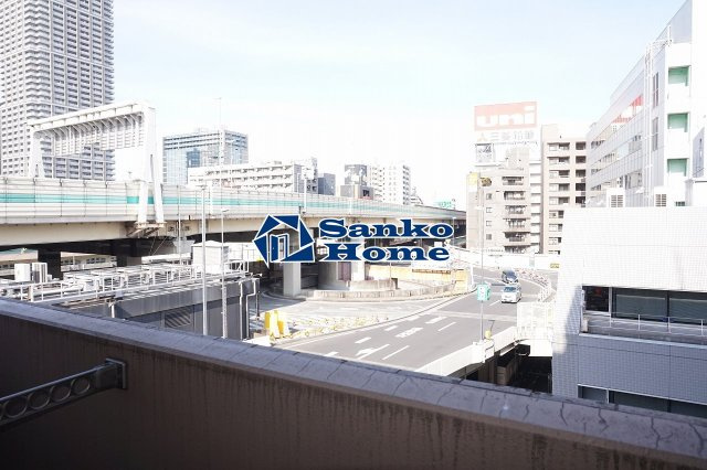 パレステュディオ日本橋東壱番館のバルコニー