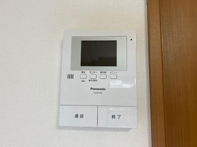 シャンティの内装|カメラ付インターホン