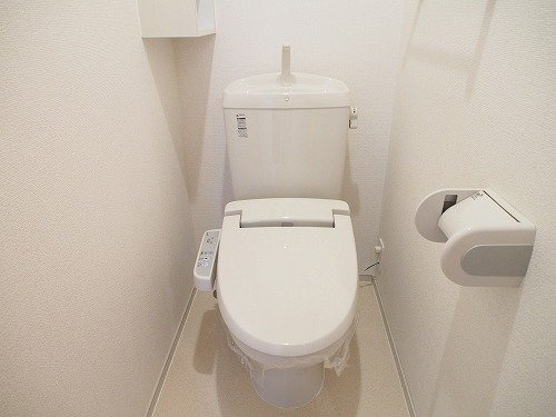 メゾンセレーノのトイレ