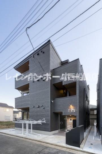 La verita薬園台の外観