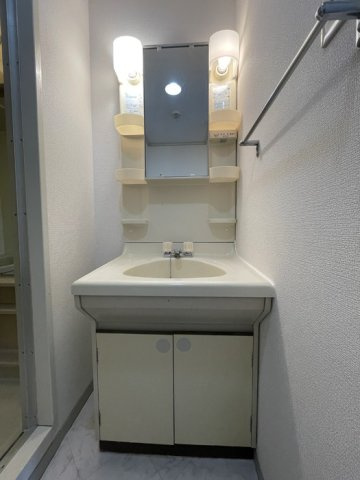 グッドライフ21の洗面所