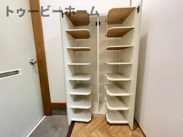 エスパシオA棟の収納|※画像は同物件別室となります。