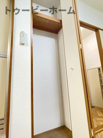 エスパシオA棟の収納|※画像は同物件別室となります。