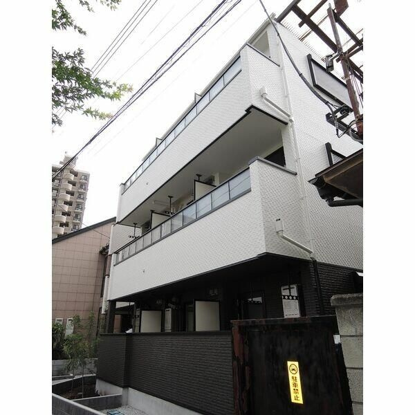 ＭＥＬＤＩＡ千住東のエントランス