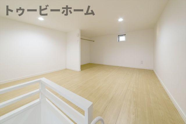 マクト上新井の居間・リビング|ゆったり過ごせる居間です