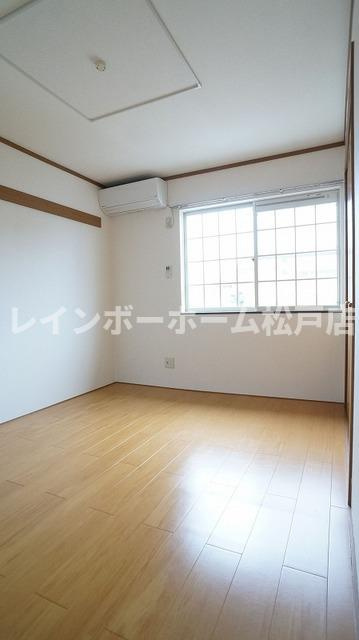 サンエーカーズ【非対面対応】接客・申込・契約オンライン！LINE×相談可！の内装|中はこのようになっています