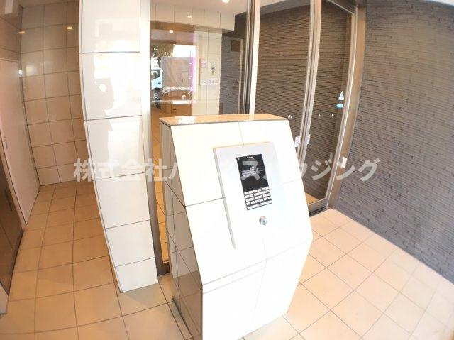 ラフィネ　柏のエントランス