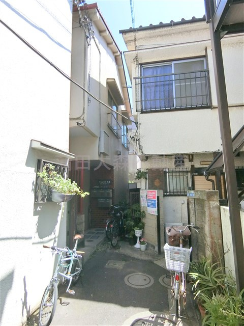フォレスト大森の外観