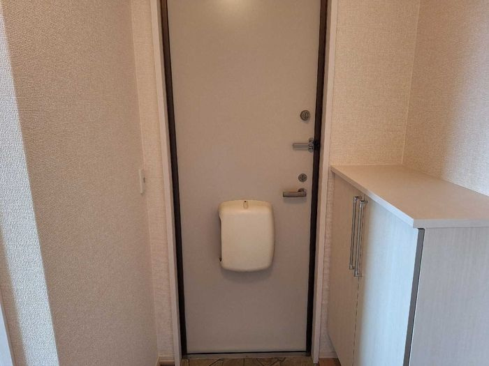 ボヌールＴの玄関