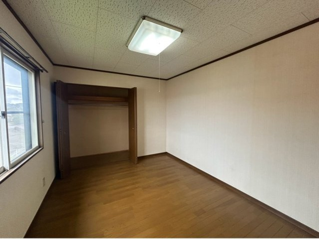 中古戸建　北佐久郡立科町大字芦田の洋室